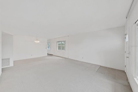 Купить кондоминиум в Клируотер, Флорида 5 комнат, 130.06м2, № 1679915 - фото 10