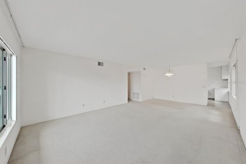Купить кондоминиум в Клируотер, Флорида 5 комнат, 130.06м2, № 1679915 - фото 9