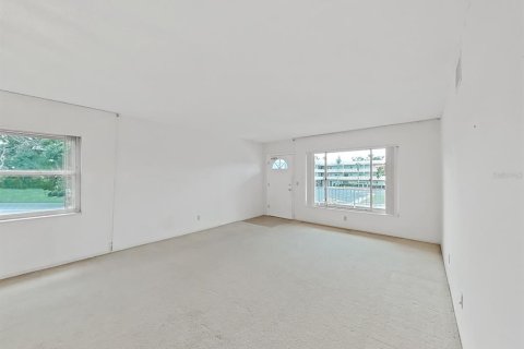 Купить кондоминиум в Клируотер, Флорида 5 комнат, 130.06м2, № 1679915 - фото 8
