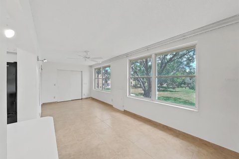 Купить кондоминиум в Клируотер, Флорида 5 комнат, 130.06м2, № 1679915 - фото 19