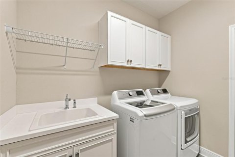Casa en venta en Lakewood Ranch, Florida, 2 dormitorios, 151.62 m2 № 2384391 - foto 28