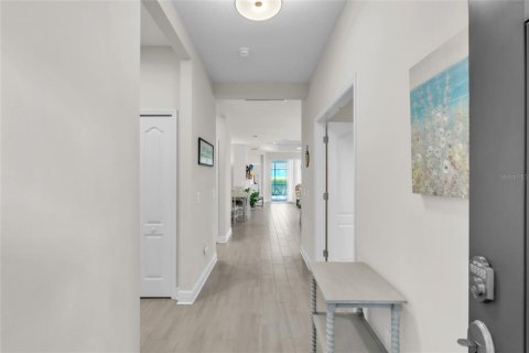 Casa en venta en Lakewood Ranch, Florida, 2 dormitorios, 151.62 m2 № 2384391 - foto 6