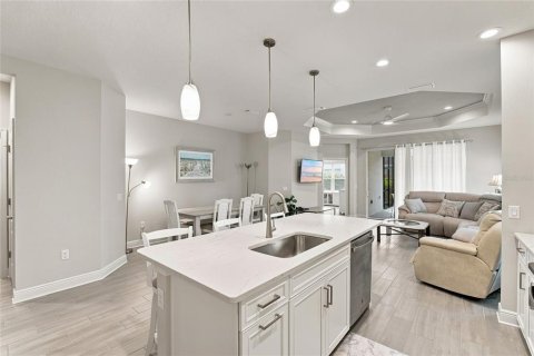 Casa en venta en Lakewood Ranch, Florida, 2 dormitorios, 151.62 m2 № 2384391 - foto 10