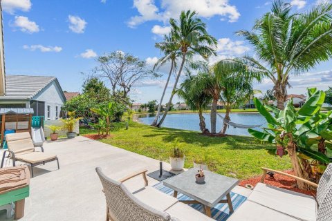 Villa ou maison à louer à Boynton Beach, Floride: 4 chambres, 208.57 m2 № 2412803 - photo 28