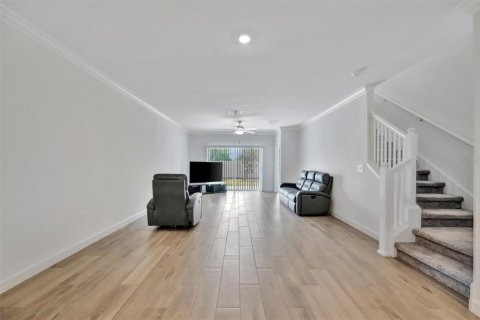 Townhouse in Wimauma, Florida 2 bedrooms, 161.37 sq.m. № 2143460 - photo 14