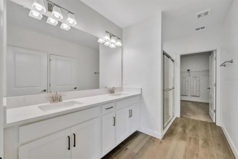 Townhouse in Wimauma, Florida 2 bedrooms, 161.37 sq.m. № 2143460 - photo 22
