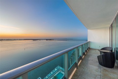 Condo in Miami, Florida, 2 bedrooms № 1965225 - photo 29