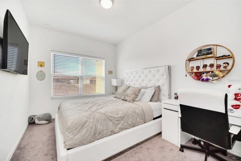 Townhouse in Winter Garden, Florida 3 bedrooms, 173.54 sq.m. № 1724578 - photo 29
