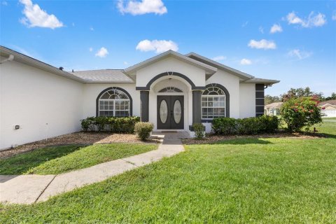 Villa ou maison à vendre à Brooksville, Floride: 3 chambres, 156.17 m2 № 1907449 - photo 2