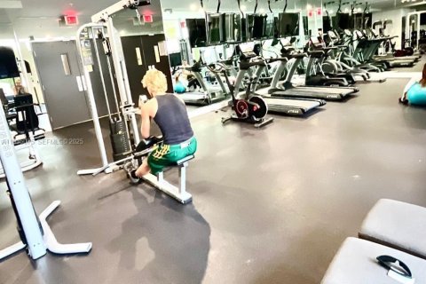 Снять в аренду кондоминиум в Майами-Бич, Флорида 1 спальня, 63.73м2, № 1993495 - фото 7