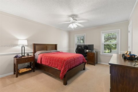 Снять в аренду виллу или дом в Тампа, Флорида 5 спален, № 1922698 - фото 27