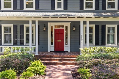 Снять в аренду виллу или дом в Тампа, Флорида 5 спален, № 1922698 - фото 1