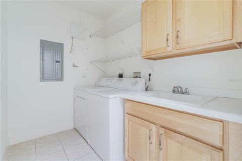 Condo in Celebration, Florida, 3 bedrooms  № 1514269 - photo 23