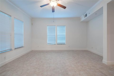 Condo in Celebration, Florida, 3 bedrooms  № 1514269 - photo 5