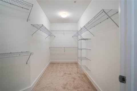 Condo in Celebration, Florida, 3 bedrooms  № 1514269 - photo 22