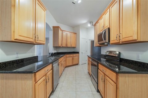 Condo in Celebration, Florida, 3 bedrooms  № 1514269 - photo 9