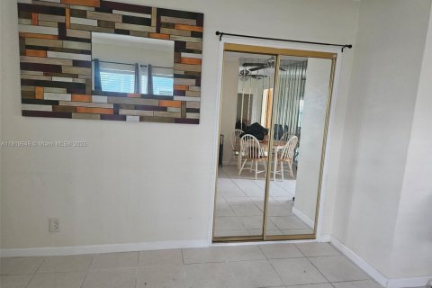 Copropriété à vendre à Hollywood, Floride: 1 chambre, 36.98 m2 № 2018241 - photo 14