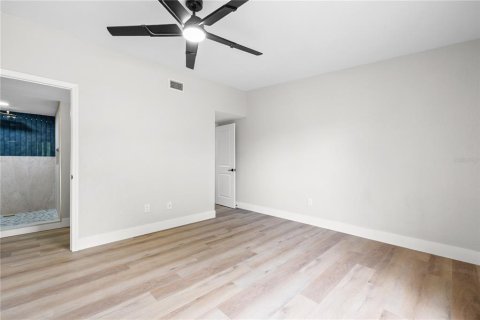 Condominio en venta en Pinellas Park, Florida, 2 dormitorios, 110.55 m2 № 2095856 - foto 23