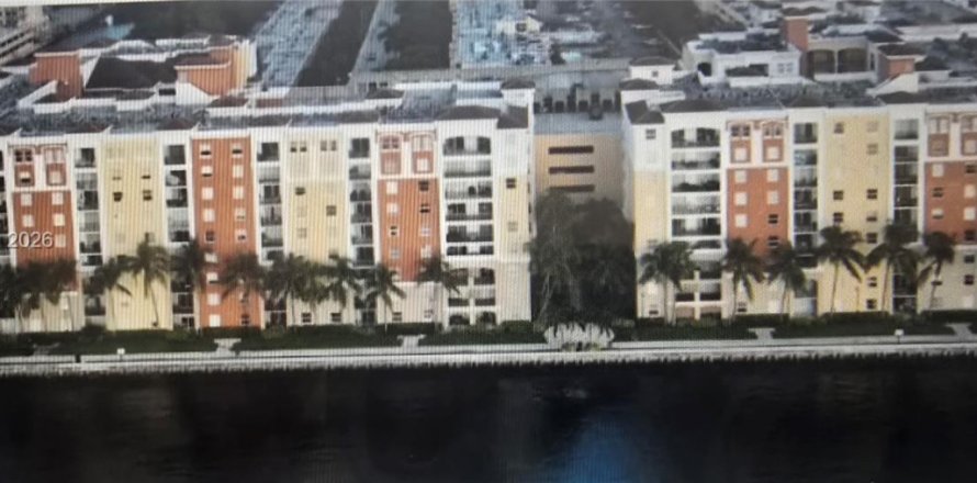 Condo à Sunny Isles Beach, Floride, 2 chambres  № 2060826