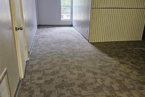 Immobilier commercial à louer à Kissimmee, Floride: 429.58 m2 № 1916434 - photo 10