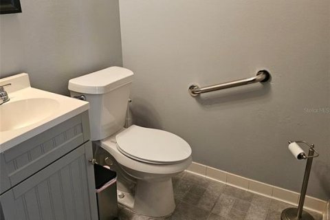 Immobilier commercial à louer à Kissimmee, Floride: 429.58 m2 № 1916434 - photo 18