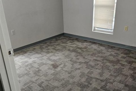 Immobilier commercial à louer à Kissimmee, Floride: 429.58 m2 № 1916434 - photo 6