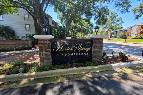 Condo in Altamonte Springs, Florida, 3 bedrooms  № 2266922 - photo 17