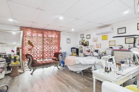 Купить виллу или дом в Катлер-Бей, Флорида 4 спальни, 133.13м2, № 2043563 - фото 16