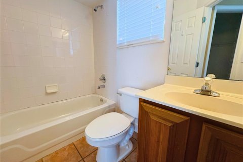 Villa ou maison à louer à Orlando, Floride: 5 chambres, 358.88 m2 № 1750597 - photo 14