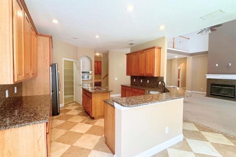 Casa en alquiler en Orlando, Florida, 5 dormitorios, 358.88 m2 № 1750597 - foto 3
