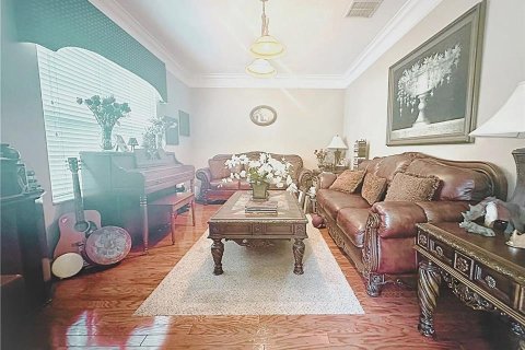 Casa en alquiler en Orlando, Florida, 5 dormitorios, 358.88 m2 № 1750597 - foto 8