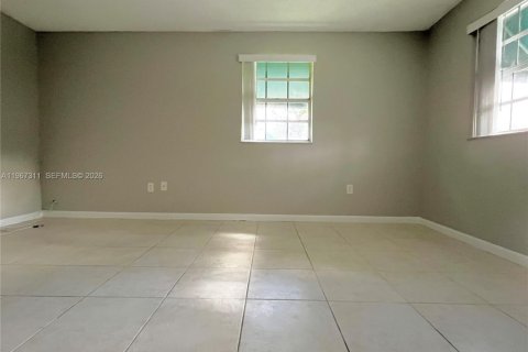 Townhouse in Cooper City, Florida 3 bedrooms, 120.96 sq.m. № 2029571 - photo 20