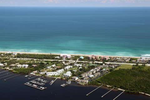 Condo in Stuart, Florida, 2 bedrooms  № 2082166 - photo 7
