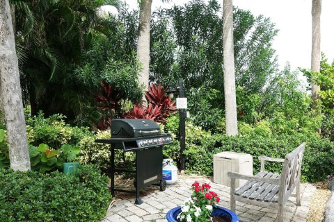 Condo in Stuart, Florida, 2 bedrooms  № 2082166 - photo 29