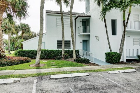 Condo in Stuart, Florida, 2 bedrooms  № 2082166 - photo 5