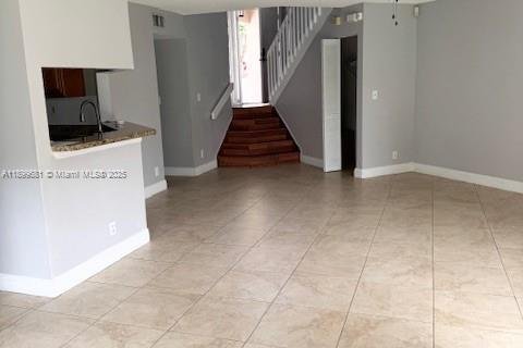 Townhouse in Plantation, Florida 3 bedrooms, 122.45 sq.m. № 1952553 - photo 6