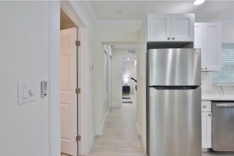 Villa ou maison à louer à Sarasota, Floride: 1 chambre, 74.88 m2 № 2384056 - photo 11