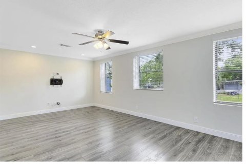 Villa ou maison à louer à Orlando, Floride: 3 chambres, 132.66 m2 № 1906023 - photo 4