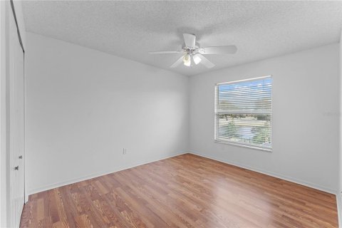 House in Orlando, Florida 4 bedrooms, 226.59 sq.m. № 2225370 - photo 28