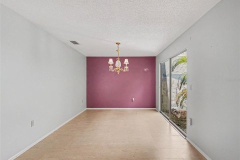 Condo in Sarasota, Florida, 2 bedrooms № 2142699 - photo 6
