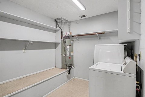 Condo in Sarasota, Florida, 2 bedrooms № 2142699 - photo 19