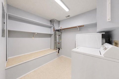 Copropriété à vendre à Sarasota, Floride: 2 chambres, 140.75 m2 № 2142699 - photo 28