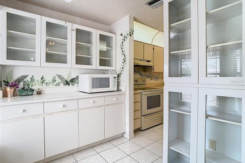 Купить виллу или дом в Гудзон, Флорида 3 комнаты, 84.26м2, № 1515777 - фото 10