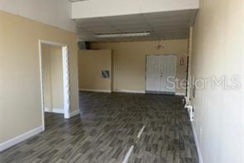 Immobilier commercial à vendre à Avon Park, Floride: 905.15 m2 № 2237176 - photo 4