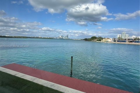 Apartamento en alquiler en Bay Harbor Islands, Florida, 1 dormitorio, 52.68 m2 № 1976276 - foto 27