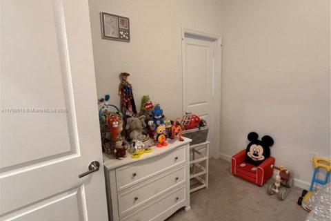 Touwnhouse à louer à Homestead, Floride: 3 chambres, 123.37 m2 № 1977997 - photo 6