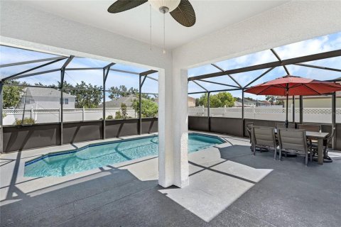 House in Clermont, Florida 4 bedrooms, 242.75 sq.m. № 1916414 - photo 30