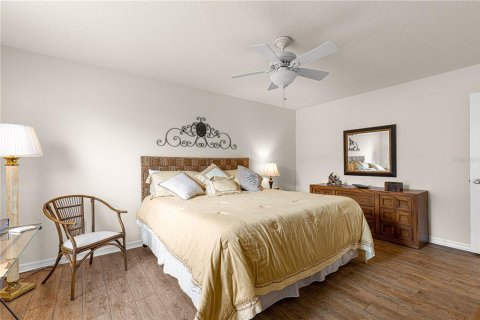 House in The Villages, Florida 2 bedrooms, 105.44 sq.m. № 1579014 - photo 20