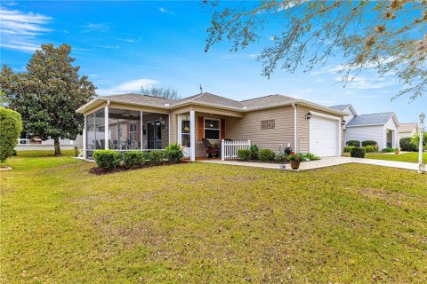 House in The Villages, Florida 2 bedrooms, 105.44 sq.m. № 1579014 - photo 5