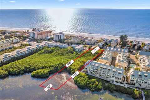 Terreno en venta en Indian Shores, Florida № 2107433 - foto 2